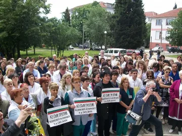 Медици искат среща със здравния министър