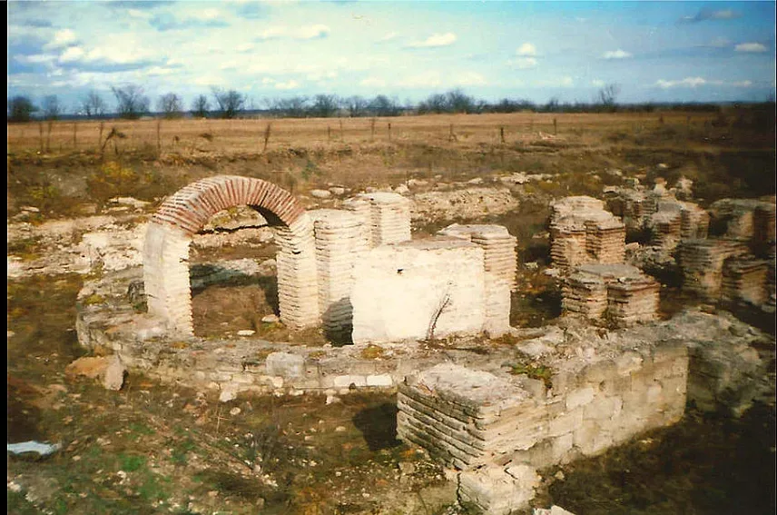 Уникални гробници! Чудо в Рациария