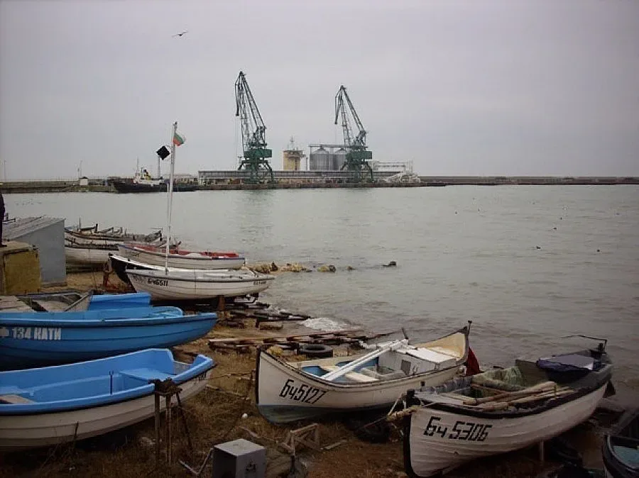 Режат "Посейдон" на скрап с европари