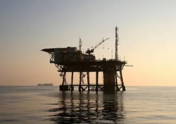 Шест фирми наддават за газ от Черно море