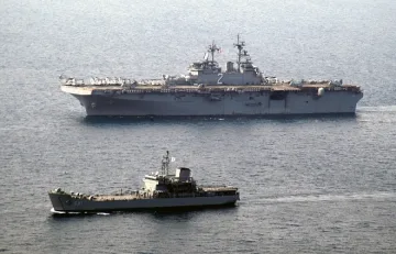 Два американски кораба се сблъскаха край Калифорния