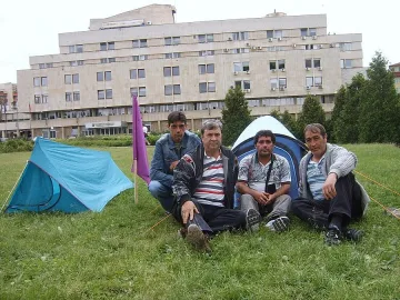 Още двама от ОЦК в гладна стачка