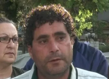 Гладуващите металурзи спират да пият вода