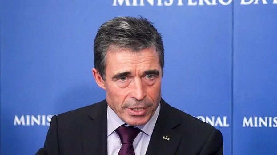 Расмусен: Решението за името на Македония е условие за НАТО  