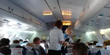 Обезвредиха бомба в самолет в Ирландия