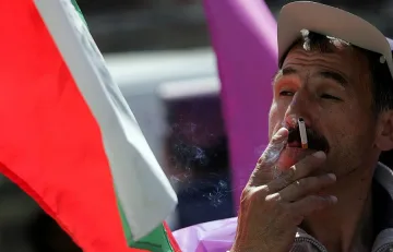 Металурзите масово напускат ОЦК