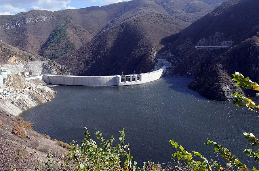 Труп на мъж изплува в "Цанков камък"