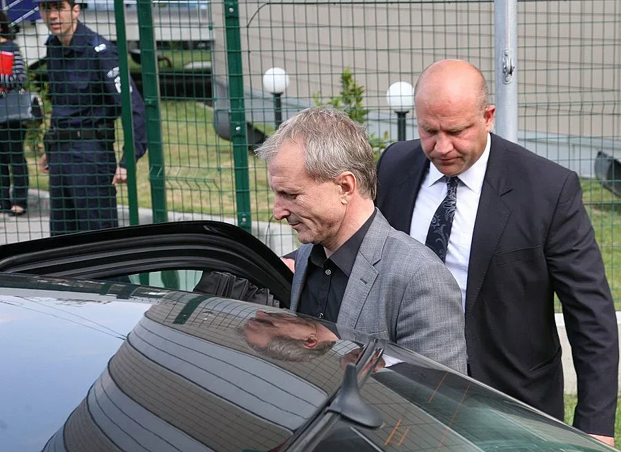 Гриша Ганчев вади схемите за захарната контрабанда