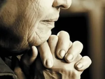 Полша вдига пенсионната възраст до 67 г.