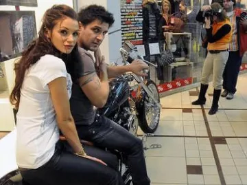 Попова и Блатечки: Не сме гаджета