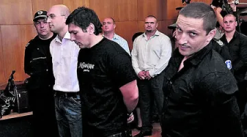 Три дни гонили Стъклето и Тоци 