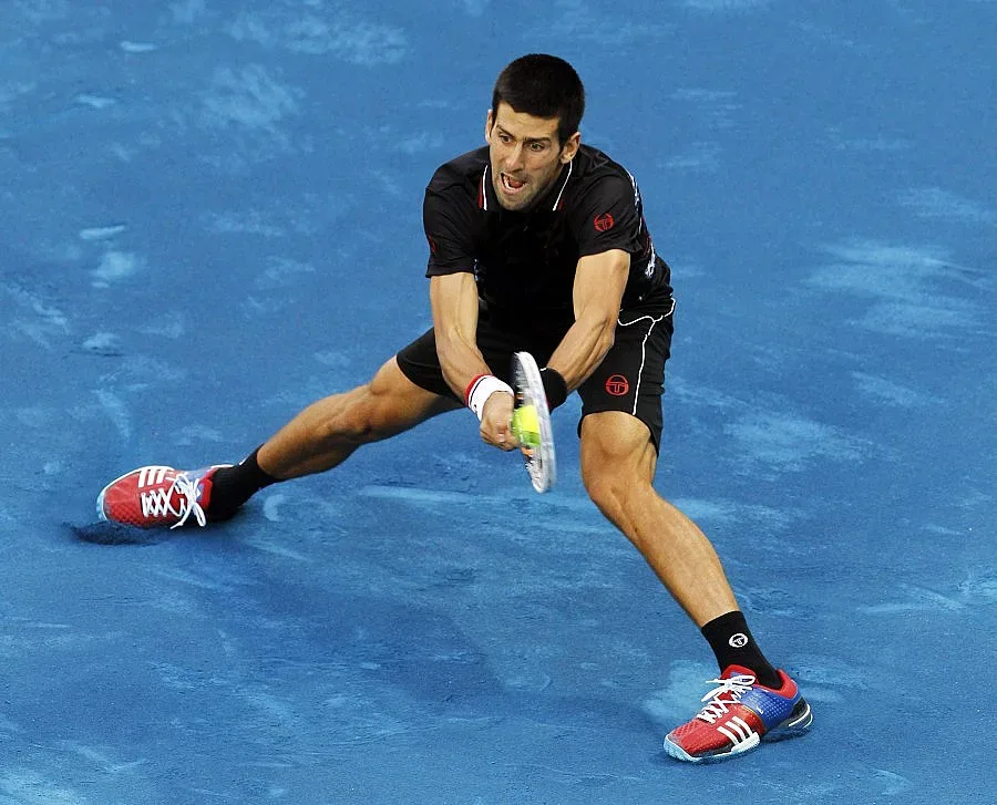 Джокович вика на помощ Чък Норис