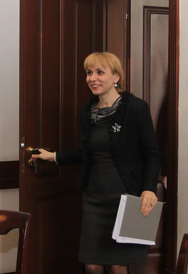 Ковачева се съмнява в избора за ВСС