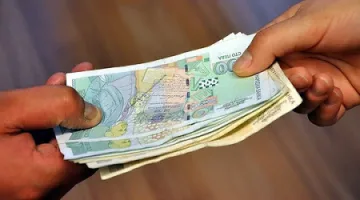 Пипнаха полицай с подкуп в ръцете