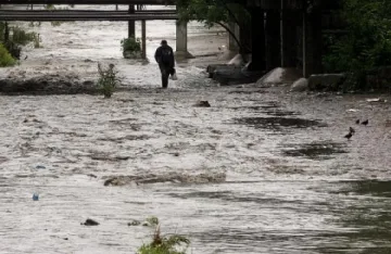 Обезщетяват светкавично за наводнението в Дъбене