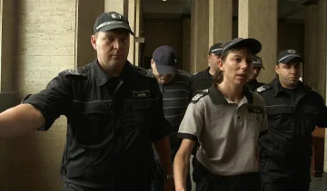 Чеци задушил брутално Яна