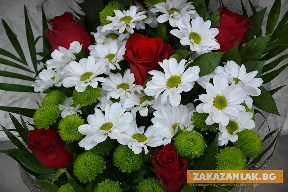 Поклон пред паметта на Левски