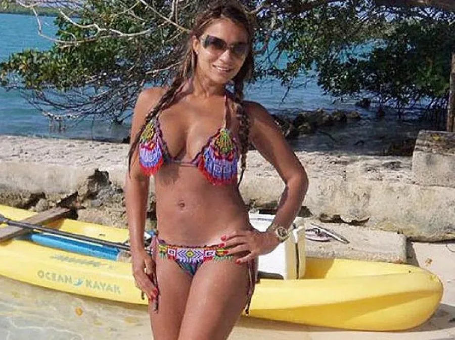 Проститутка: Сикрет сървис са глупаци