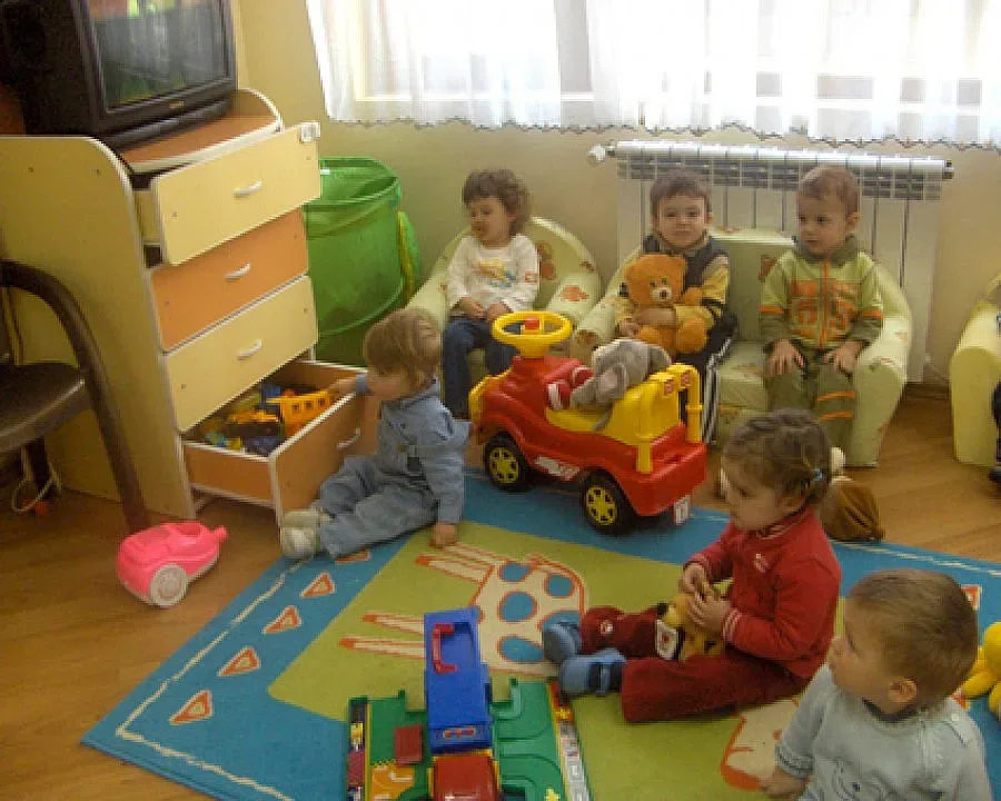 Забавачката под прикритие струва 300 лв. на месец