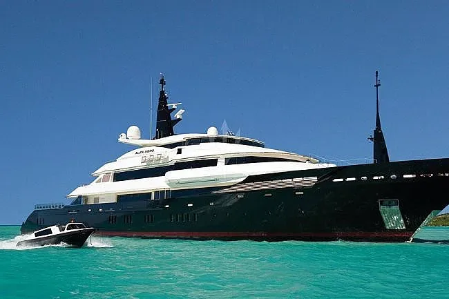 Продадоха най-одумваната яхта в света. Колосална сума