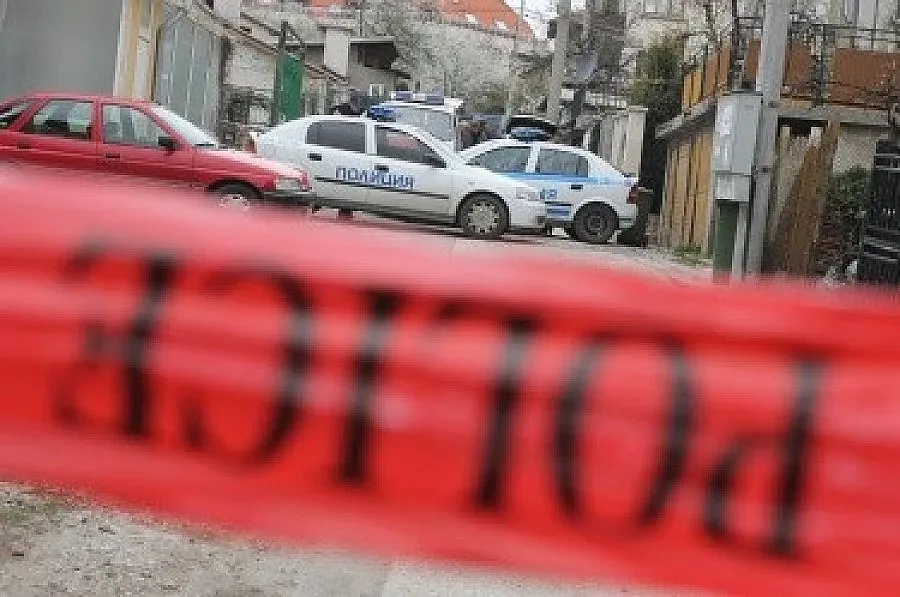 Закопчаха "Опасните", обирали златари