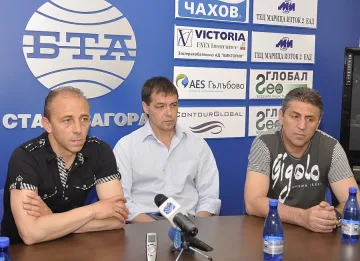 Илиев сдава поста в "Берое" плавно