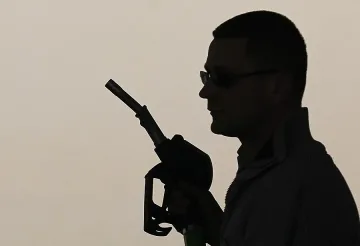 Трети сме по скок на бензина в Европа