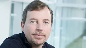 Шефът на Yahoo с измислена диплома