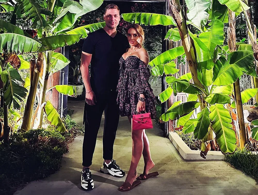 Вдигнала ли е тайна сватба дъщерята на Христо Стоичков