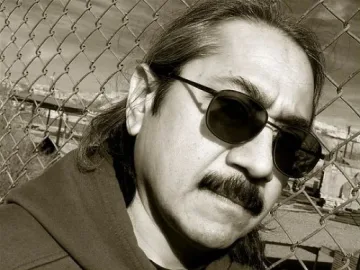 Ревнив мексиканец теглил куршума на Цвета