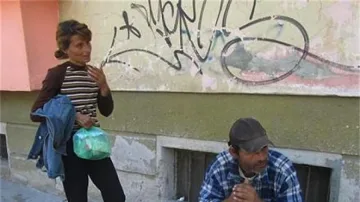 Майката, дала синовете си на педофила: Децата ми не стават