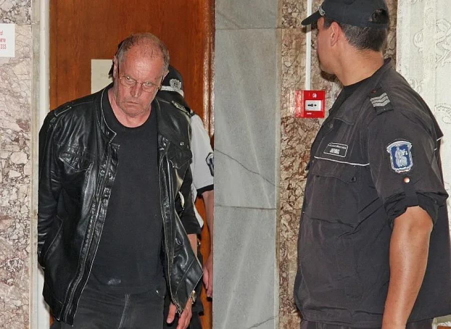 Стамболово настръхна срещу англичанина педофил