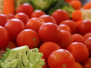 Родният домат удари 5 лв. за кило