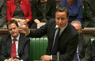 Камерън: Европа не е дори до средата на кризата