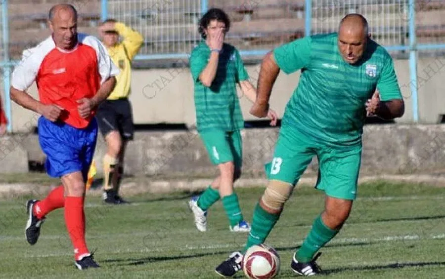 Премиерът наказа ветераните на "Локо" (Пд) 