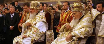 Кирил и Максим отслужиха литургия в "Св. Александър Невски" 