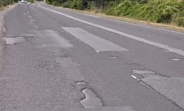 Кърпят дупките за празничния керван към Гърция