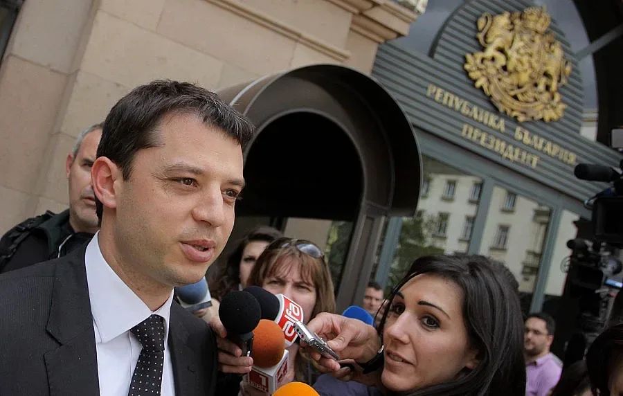 Европарите за фирми минават към Добрев