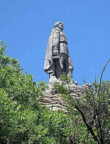 Качват патриарх Кирил на Альоша