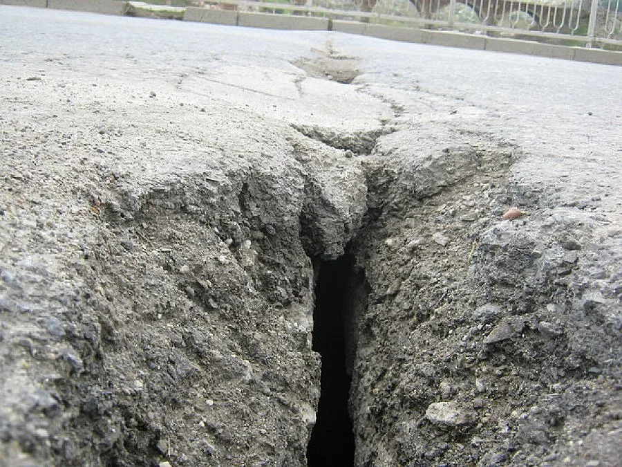 Разцепи се централен мост в Дупница