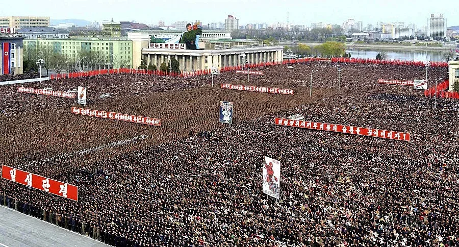 Пхенян се закани да изпепели южнокорейското правителство  