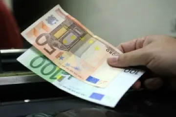 Застрахователи жилят клиенти с минимални обезщетения