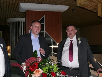 Станишев сватбар след партийна конференция
