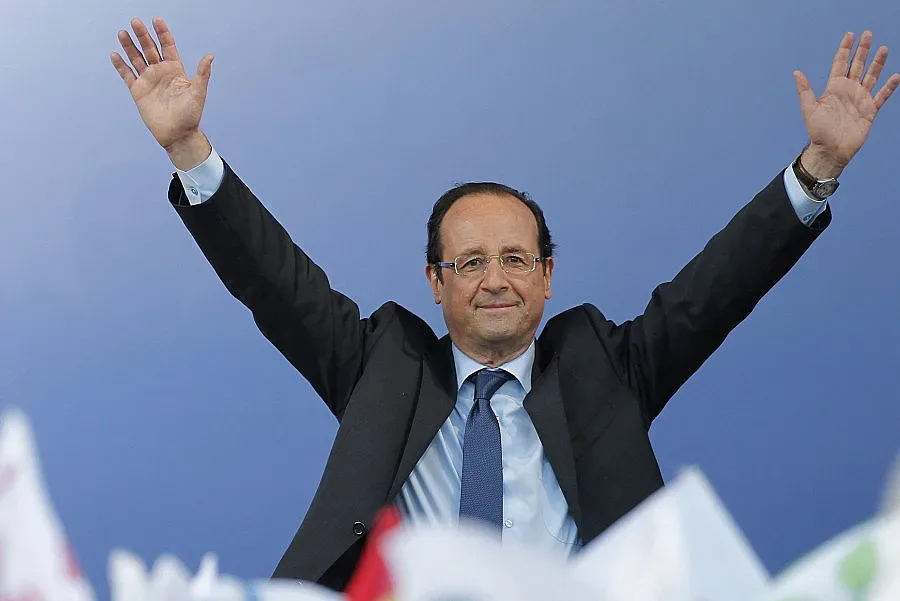 Оланд води убедително пред Саркози дни преди изборите