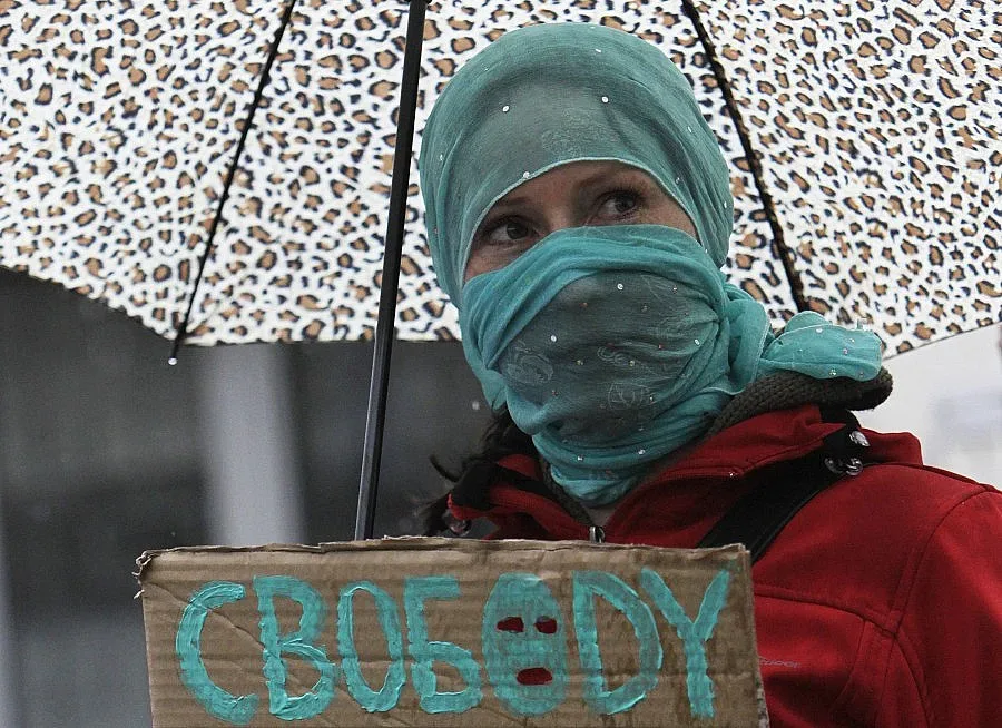 7 години затвор за молитва срещу Путин