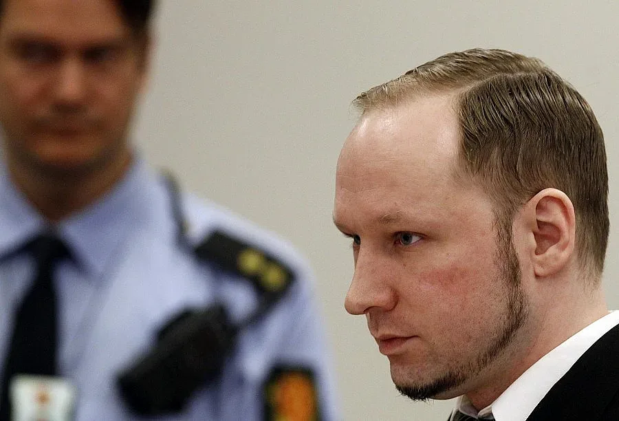 Брайвик: Исках да избия всички на Ютьоя