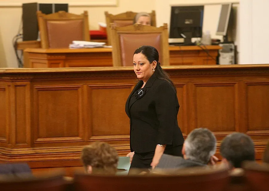Павлова отряза кметовете за строежи на първа линия