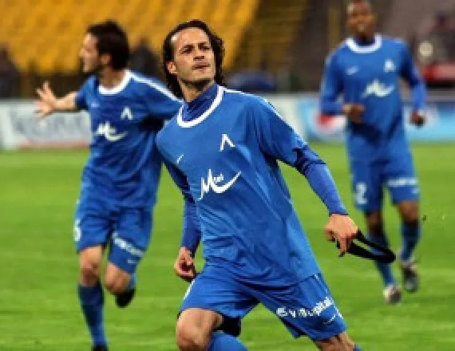 "Левски" остана на 4 т. от "Черноморец" след 2:2 на "Герена"