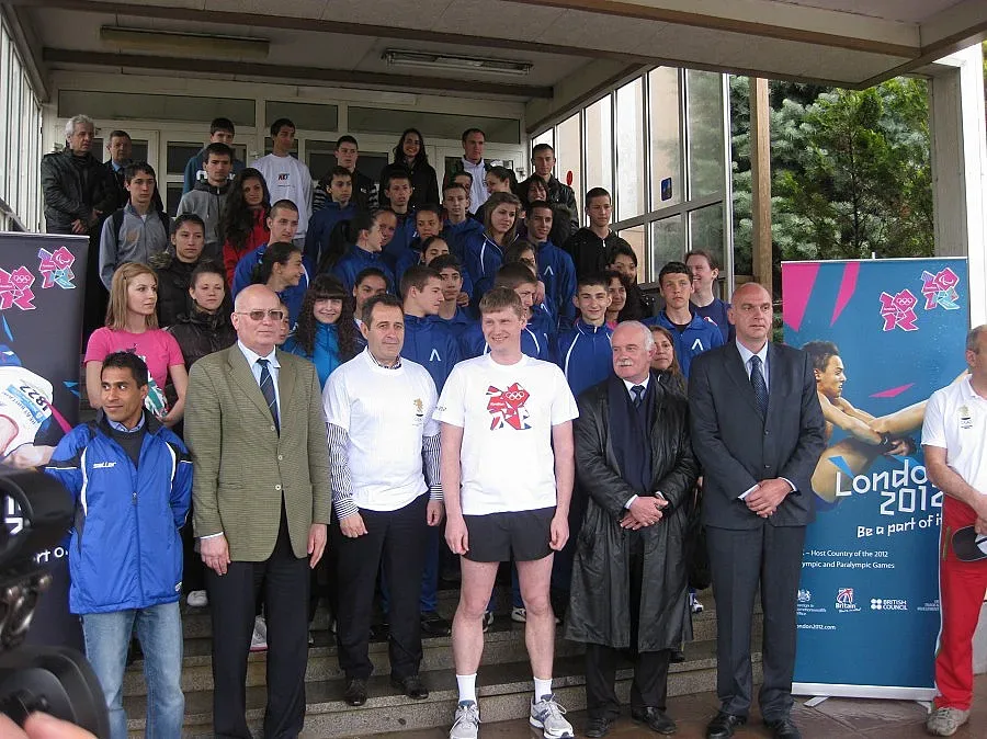 Посланик бяга в чест на олимпийските игри