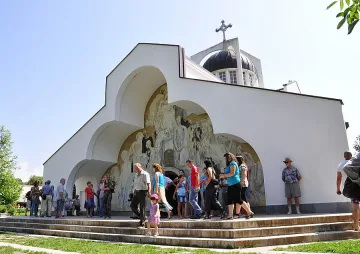 Иманяри ровят античен град край храма на Ванга